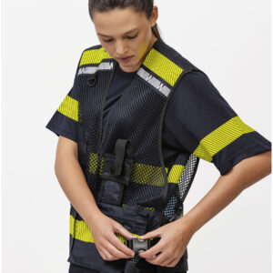 Gilet multitasche con rete