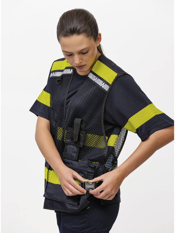 Gilet multitasche con rete