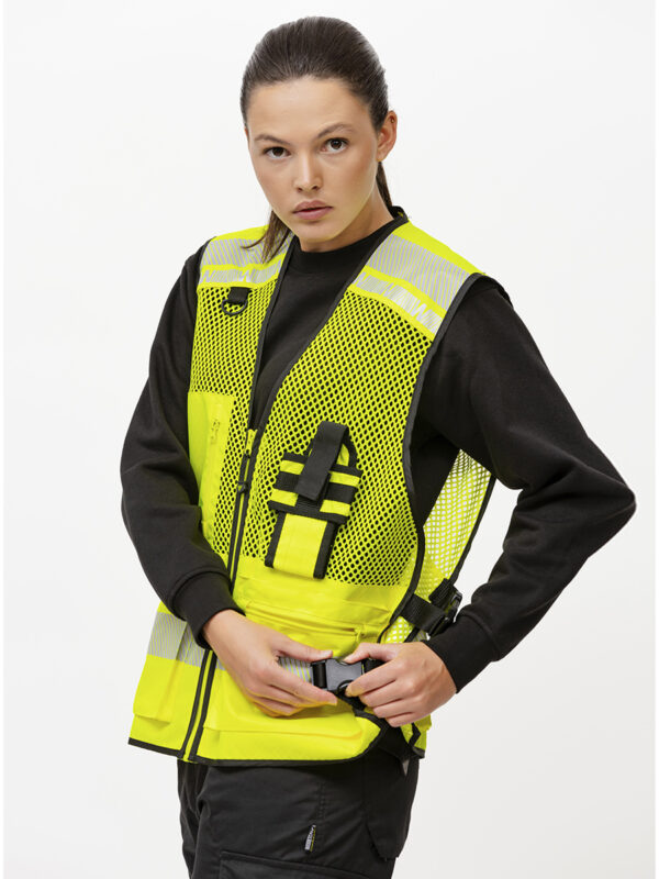 Gilet multitasche con rete
