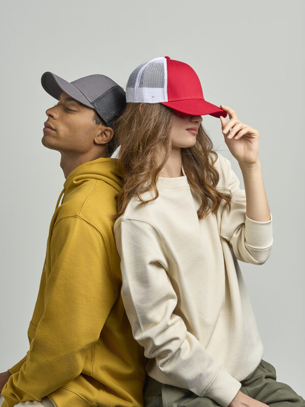 Cappello visiera mid 6 pannelli mesh posteriore RECYTHREE